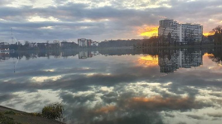 Нової церкви біля міського озера в Івано-Франківську не буде